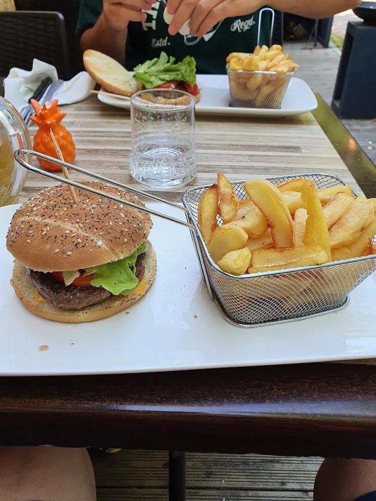 Burger Du Maison